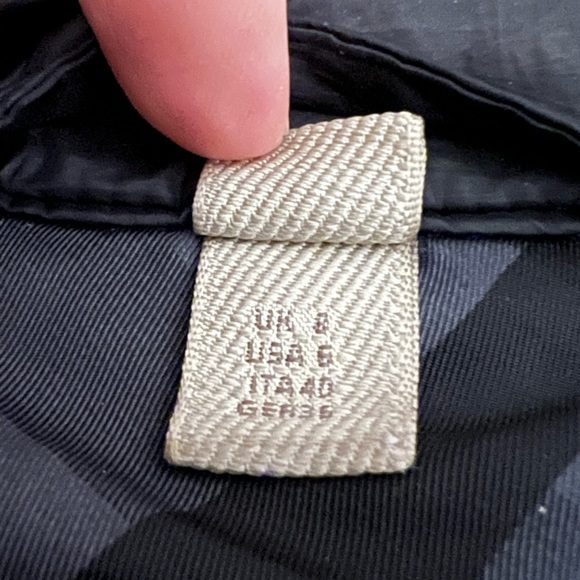 🧥 Burberry 3-in-1 Jacket, Size US 6 - Picture 4 of 15